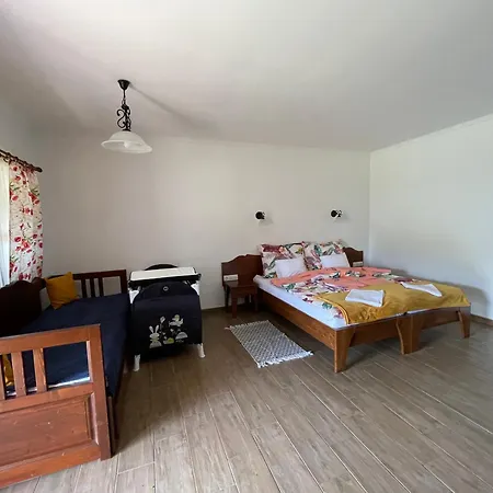 Çiftlik konaklama Kovacs Tanya - Falusi Szallashely Kunmadaras