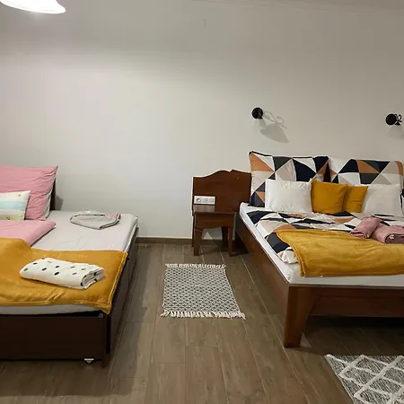 Kovacs Tanya - Falusi Szallashely Çiftlik konaklama *