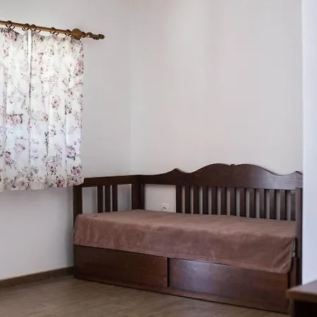 Kovacs Tanya - Falusi Szallashely Çiftlik konaklama Kunmadaras